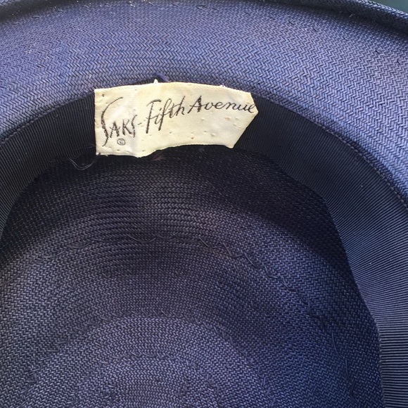 Saks Fifth Avenue Salon Pillbox 1960 Vintage hats main image 10
